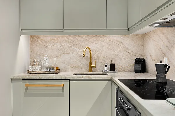 Sold by Compass | media 19