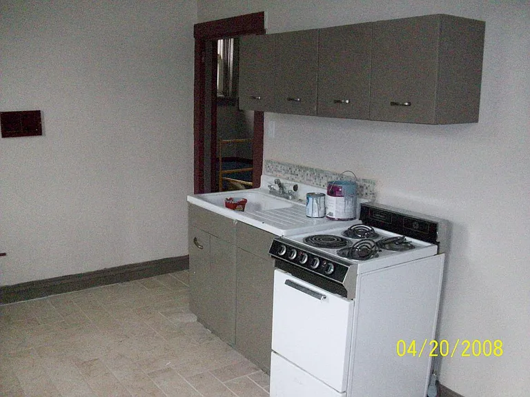 1118 Amity St #2 — Photo 5