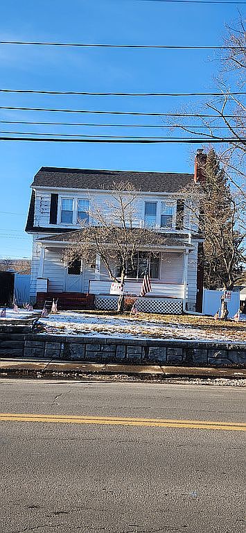 602 S Main St