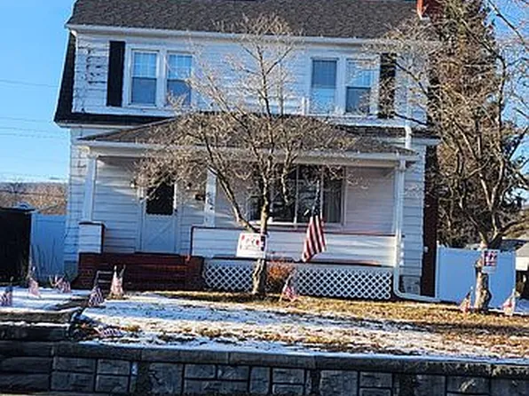 602 S Main St, Taylor, PA 18517