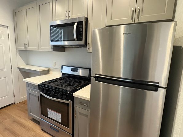 5436 E Huntington Dr S #C