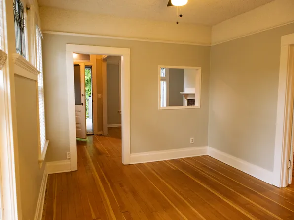 831 NW 16th Ave, Portland, OR 97209