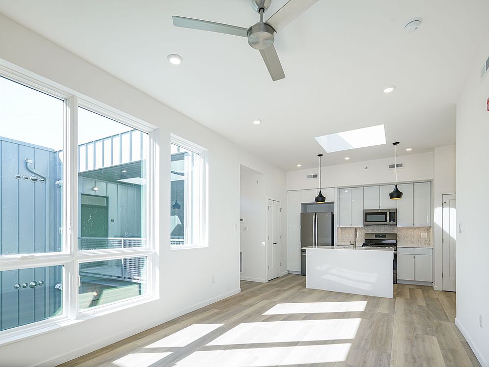 1st image of 1909 E Dauphin St #3R