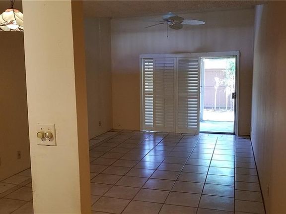 2nd image of 2066 Sunset Point Rd APT 92