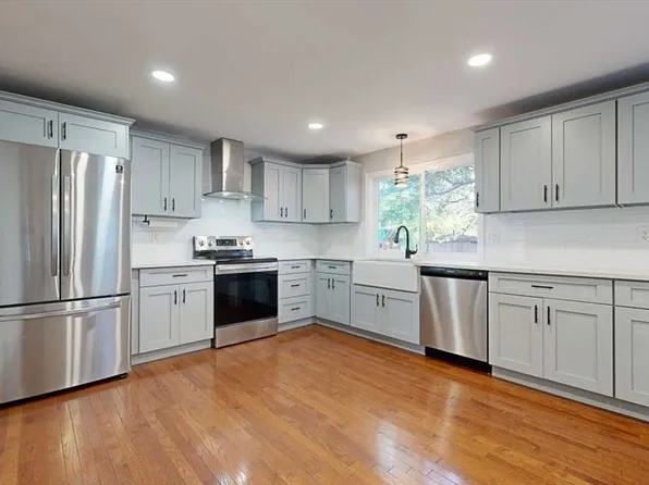 1 Nevada St, Worcester, MA 01602