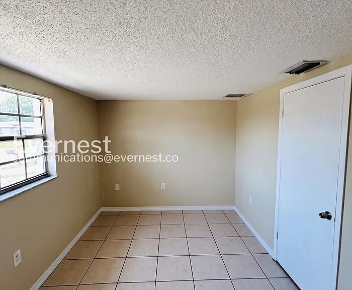 9130 Chatam Ln — Photo 22