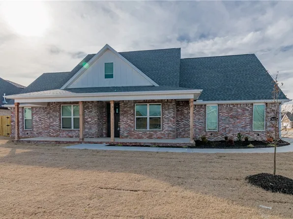 959 Pergola Ave, Tontitown, AR 72762