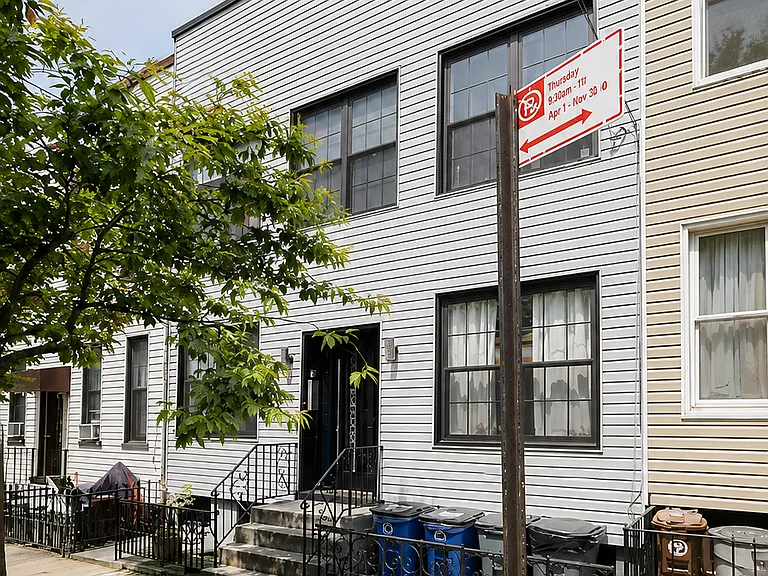 1863 Bleecker St #2L — Photo 8