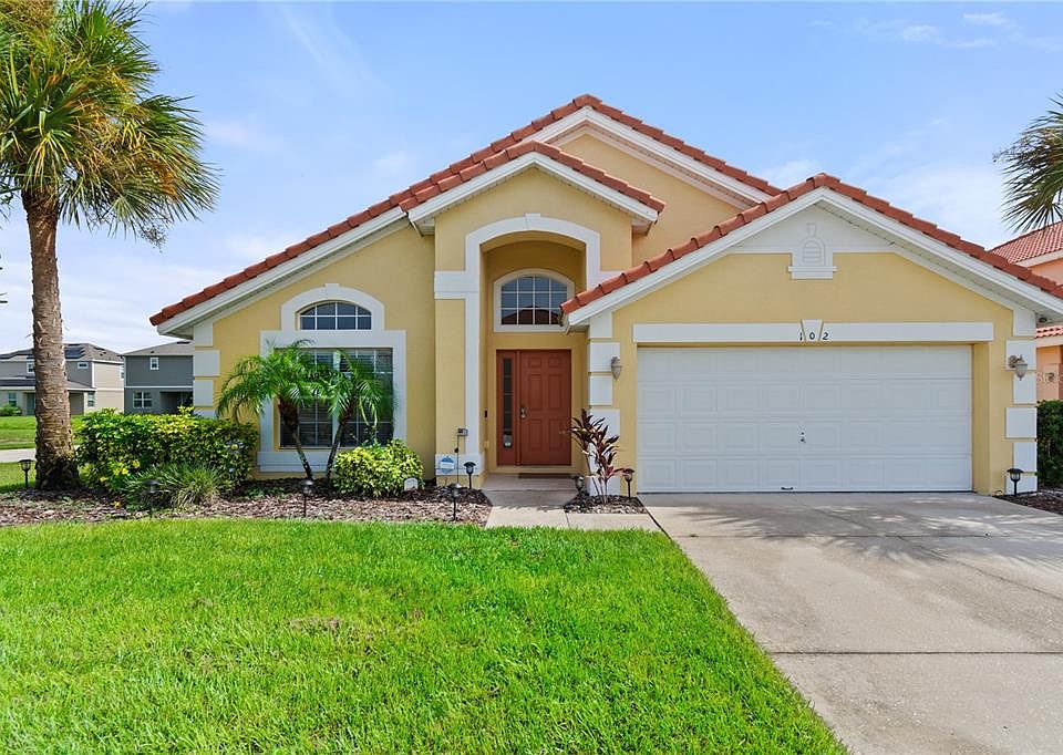 1st image of 102 PALOMA DRIVE