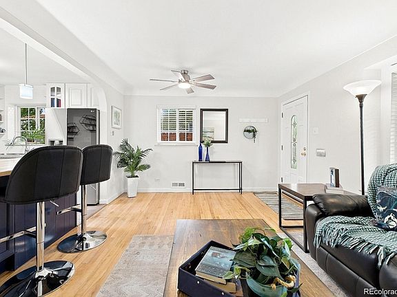 4th image of 3610 Olive Street