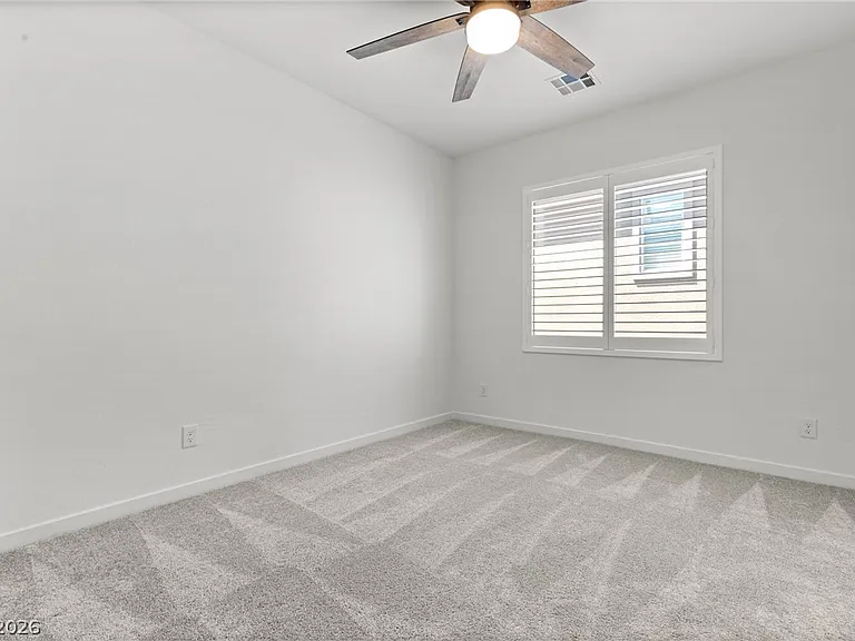 12349 Harbor Isle Ave — Photo 17
