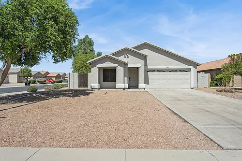 1556 N Rockwell Ct Photo 1