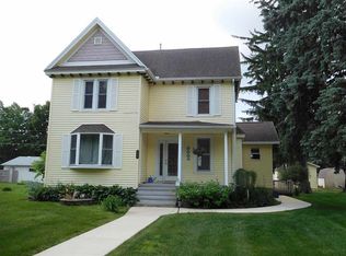 625 3rd Ave E, Cresco, IA 52136