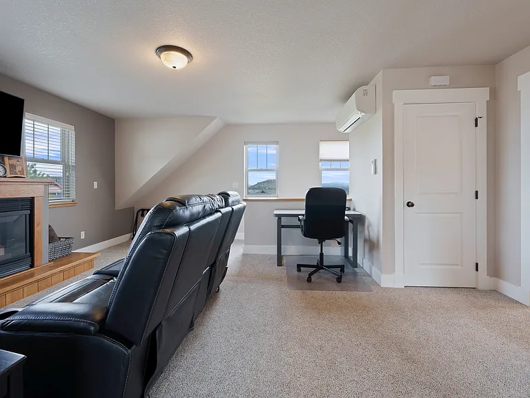 625 Compass Ln #2 — Photo 7