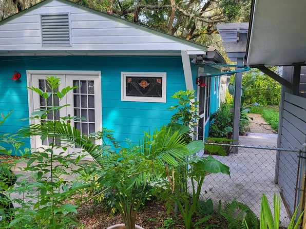 206 S 17th St #B, Fernandina Beach, FL 32034