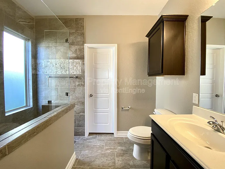 1206 Ranch Fls — Photo 46