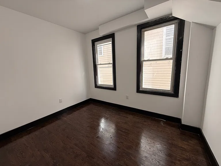 459 S 14th St #2 — Photo 8