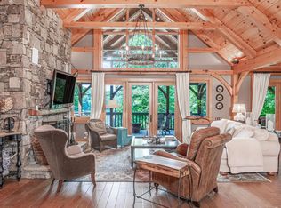 875 Mountain Pkwy #6 & 7, Mill Spring, NC 28756