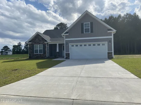 7008 Sagebrush Drive, Greenville, NC 27858