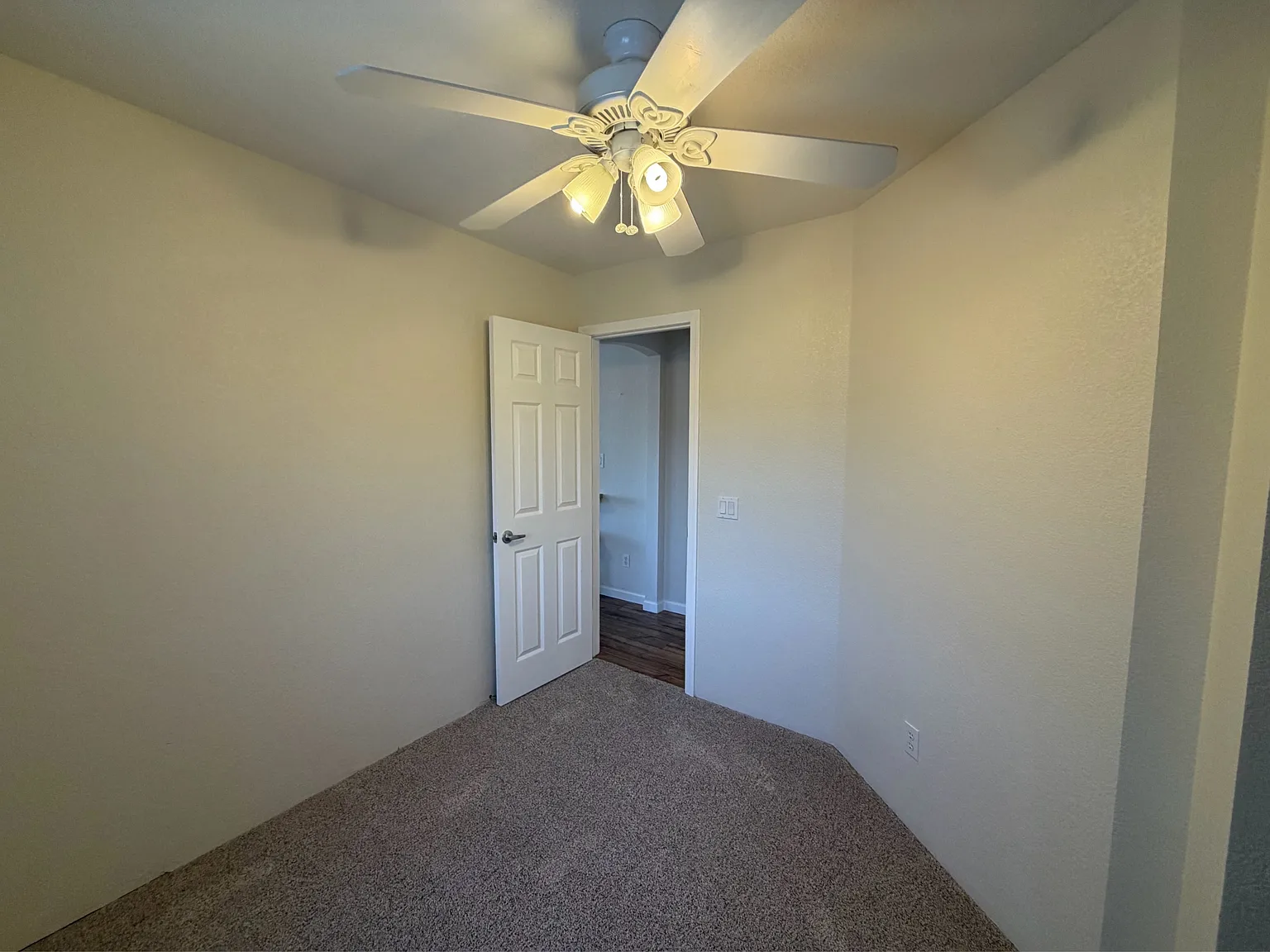 3423 McCormick Boulevard #201 - 1 — Photo 2