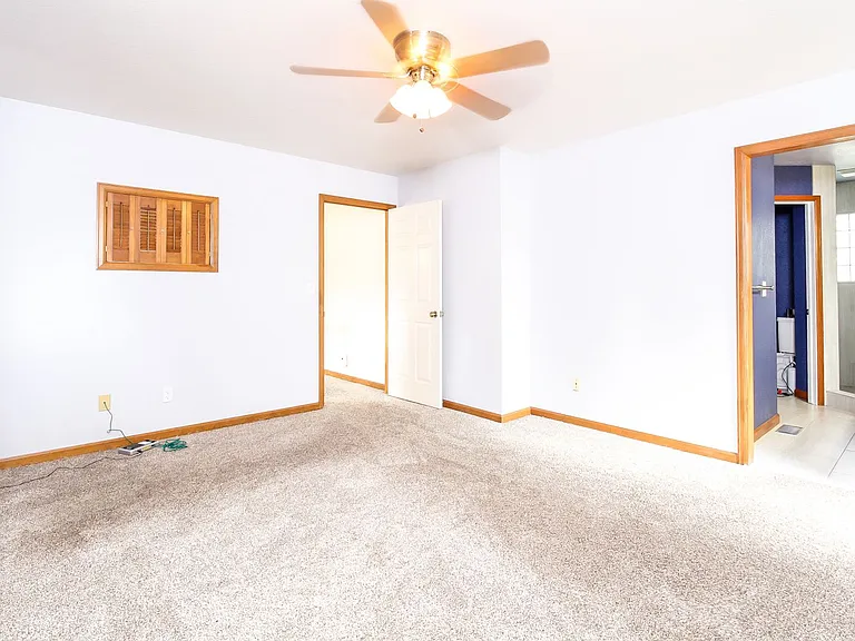1724 Tanglewood Dr — Photo 15