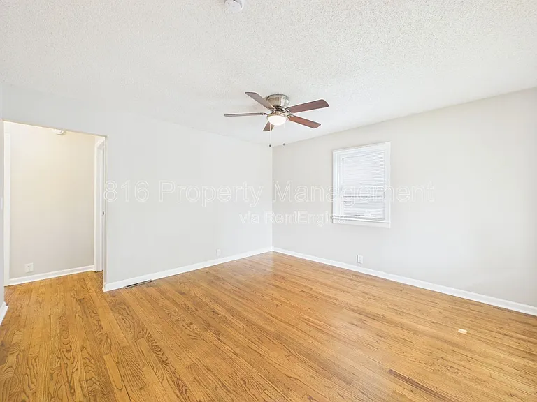 3437 Jackson Ave — Photo 3