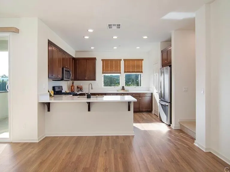415 E Mission Villas Rd — Photo 6