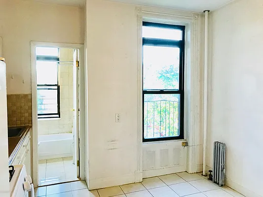 Rented by In Haus LLC | media 29