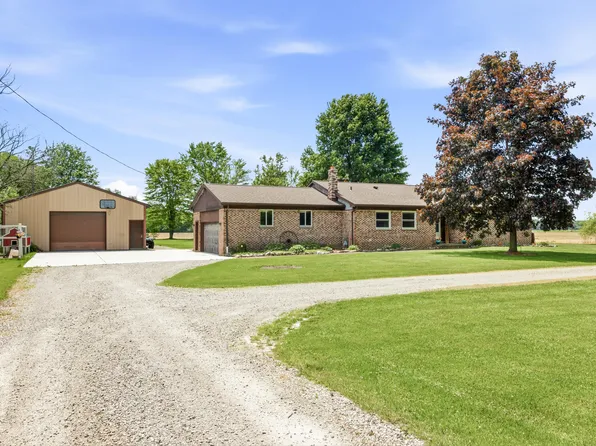 8149 Rattle Run Rd, Columbus, MI 48063