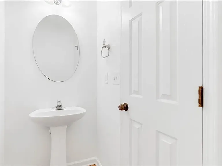 4056 Hill Station Ct — Photo 10