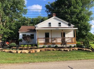 14813 Grove Rd, Garrettsville, OH 44231