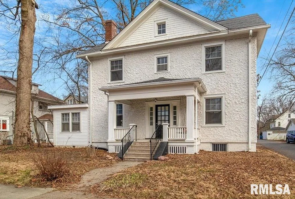 1304 S Lowell Ave photo 1