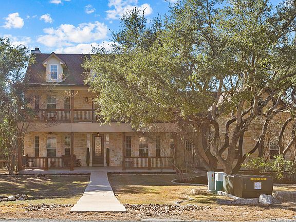 3rd image of 250 Misty Brook