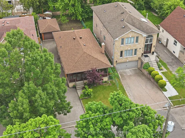 59 Otonabee Ave, Toronto, ON M2M 2S5