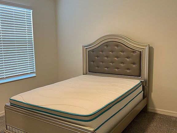 5th image of 2359 Hollyberry Way