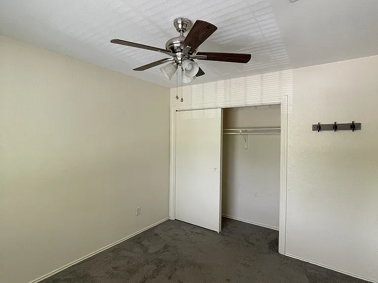 500 Burton Ave #12 — Photo 11