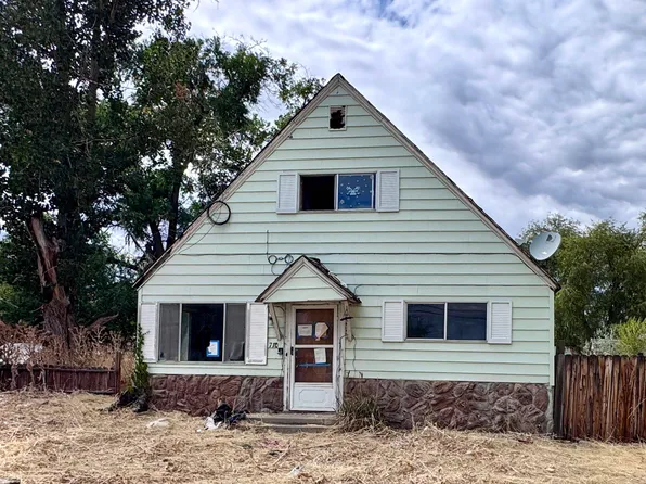 710 Hall St, Susanville, CA 96130