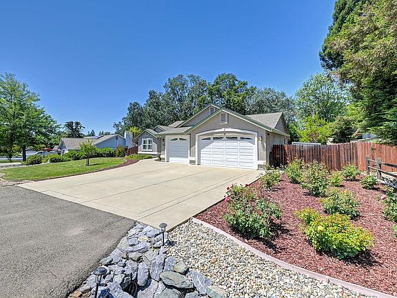 3rd image of Millbrae Rd