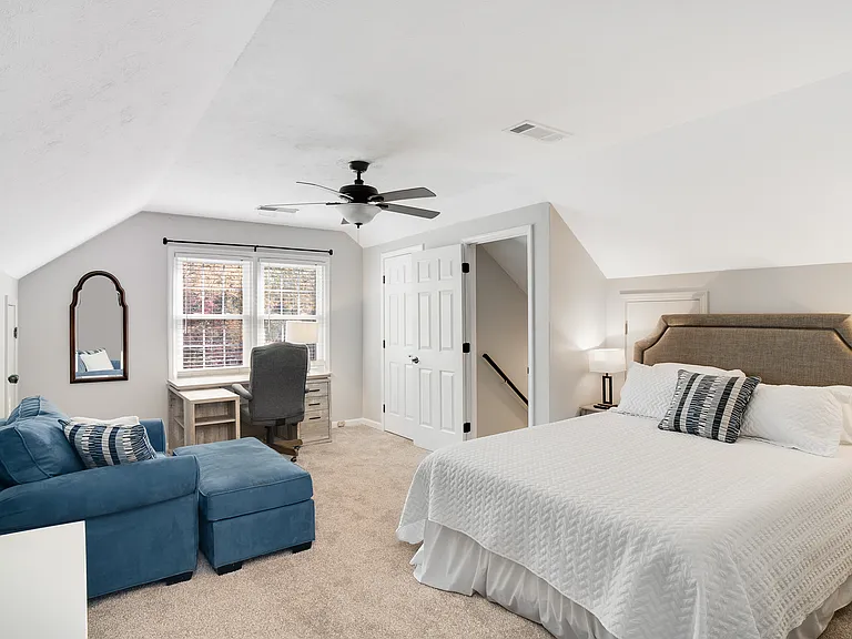 Wax Wing Ct NW — Photo 28