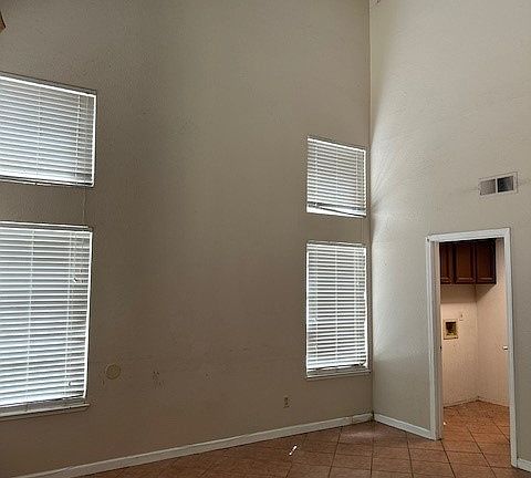 5th image of 1870 Bridgecreek Dr