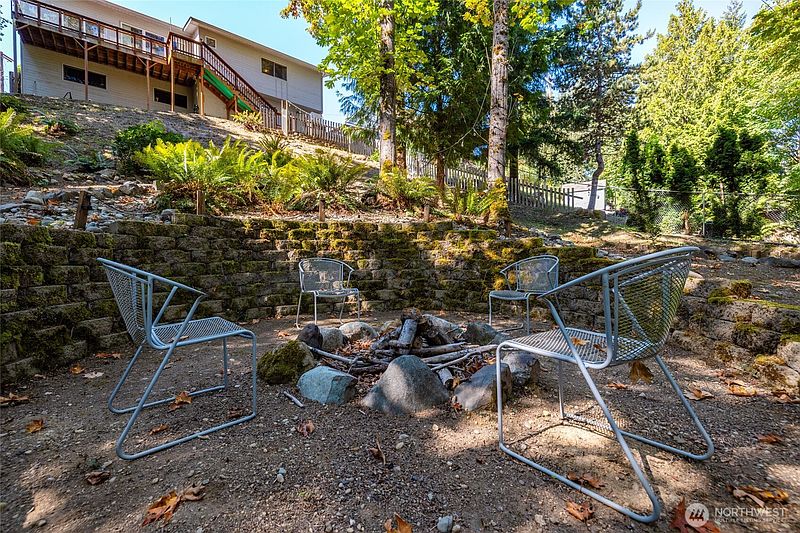 3rd image of 15704 121st Avenue SE