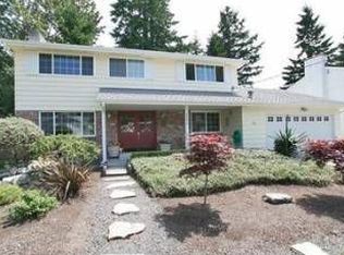 202 145th Pl NE, Bellevue, WA 98007