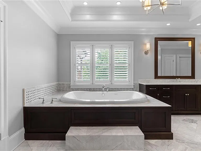 1685 Mount Paran Rd NW — Photo 48