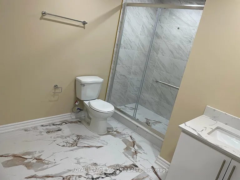 193 Britannia Ave E #BASEMENT — Photo 7
