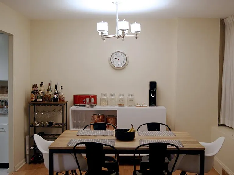 3550 N Lake Shore Dr #1306 — Photo 16