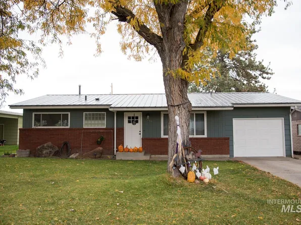 1284 E 2nd St, Weiser, ID 83672