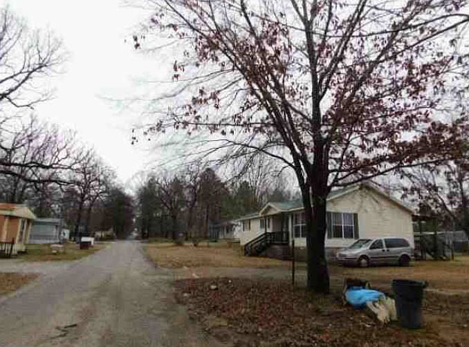 2nd image of 180 Moody St
