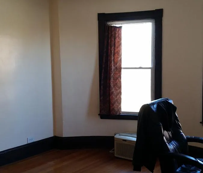 Room 1 to be rented