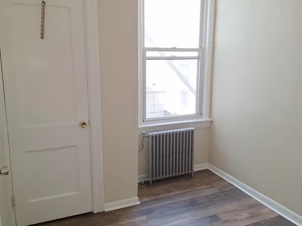 589 Avenue A image 8 of 13