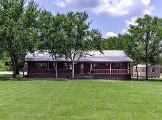 4163 Pin Oak Rd, Franklin, TX 77856